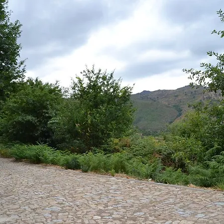 Quinta Das Lamas E Salgueirinhos Gospodarstwo agroturystyczne Resende