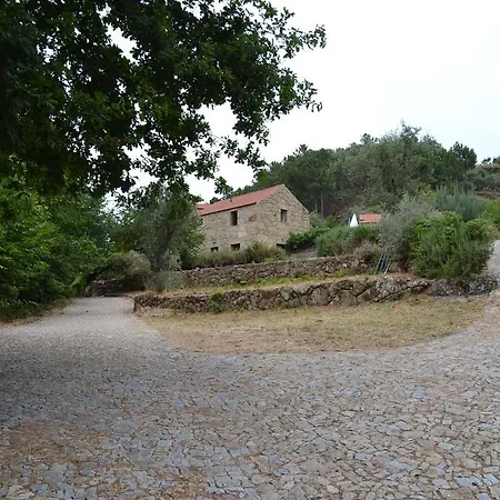 Gospodarstwo agroturystyczne Quinta Das Lamas E Salgueirinhos Resende